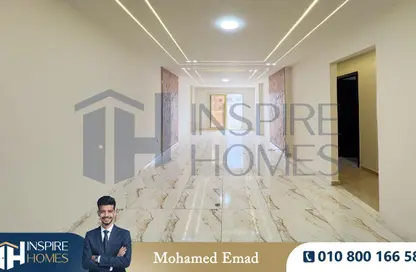 شقة - 3 غرف نوم - 2 حمامات للبيع في فلمنج - حي شرق - الاسكندرية