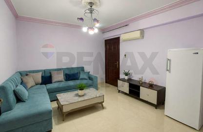 Apartment - 3 Bedrooms - 1 Bathroom for sale in Moharam Bek - Hay Wasat - Alexandria