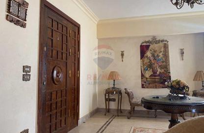 Apartment - 5 Bedrooms - 4 Bathrooms for sale in Beverly Hills - Sheikh Zayed Compounds - Sheikh Zayed City - Giza