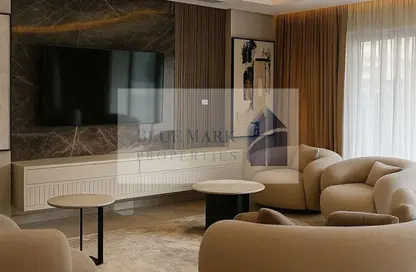 Apartment - 3 Bedrooms - 4 Bathrooms for rent in Lake View Residence - 5th Settlement Compounds - The 5th Settlement - New Cairo City - Cairo