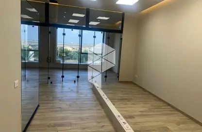 Office Space - Studio - 2 Bathrooms for rent in Lake View - 5th Settlement Compounds - The 5th Settlement - New Cairo City - Cairo