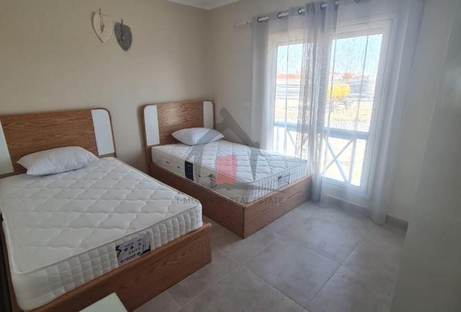 106027787 - Property Image 2