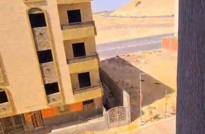 شقة - 3 غرف نوم - 1 حمام للبيع في الهضبة الوسطي - المقطم - القاهرة