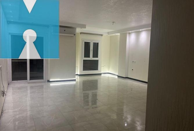 8691955 - Property Image 2