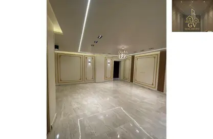 Apartment - 3 Bedrooms - 2 Bathrooms for sale in 5th Settlement Compounds - The 5th Settlement - New Cairo City - Cairo