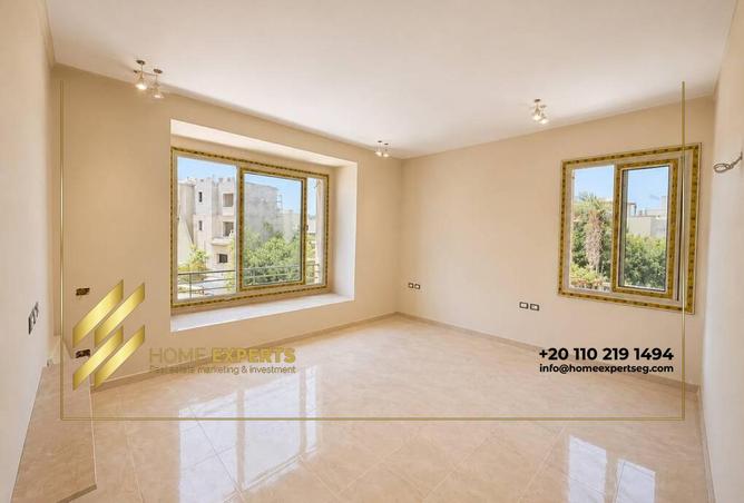 106027831 - Property Image 3