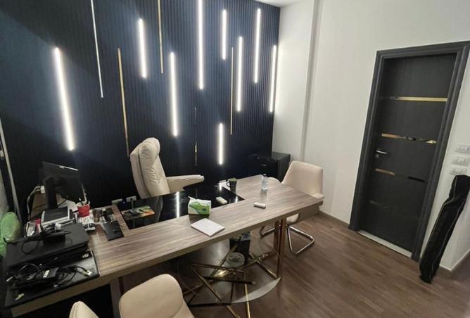 8570077 - Property Image 2