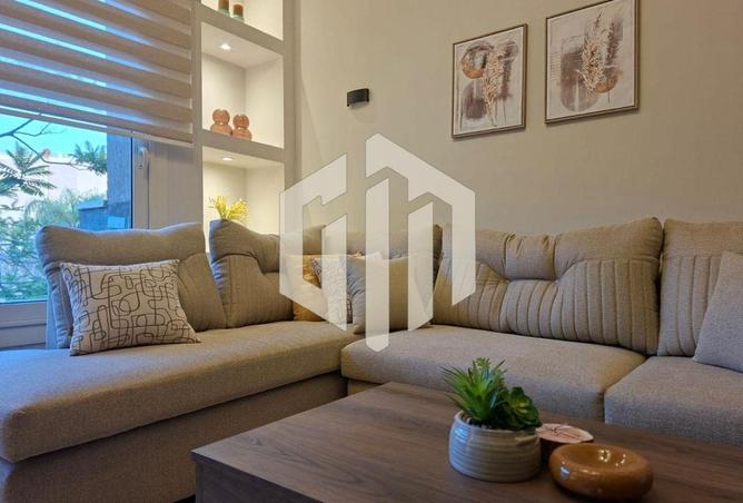 102075798 - Property Image 3