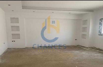 Apartment - 3 Bedrooms - 3 Bathrooms for sale in Moon Valley - South Investors Area - New Cairo City - Cairo