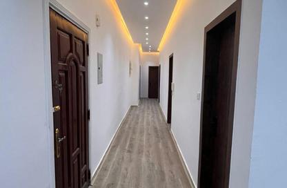 Co-Working Space - 3 Bedrooms - 3 Bathrooms for rent in Al Narges 3 - Al Narges - New Cairo City - Cairo