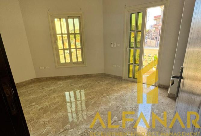 67739403 - صورة العقار 3