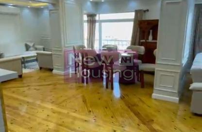 Apartment - 3 Bedrooms - 3 Bathrooms for rent in Zamalek - Cairo