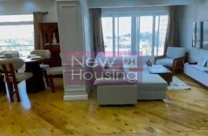 Apartment - 3 Bedrooms - 3 Bathrooms for rent in Zamalek - Cairo