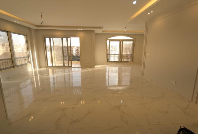 99800367 - Property Main Image
