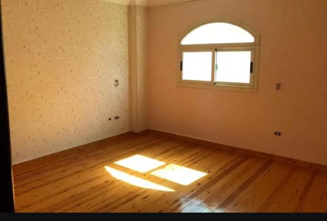 92680555 - Property Image 2