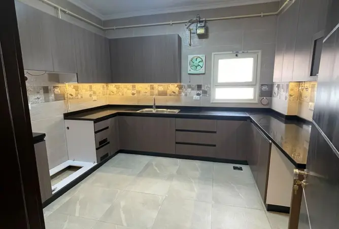 112432837 - Property Image 3
