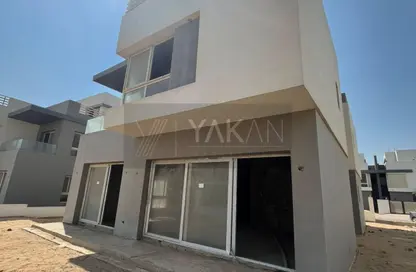 Townhouse - 5 Bedrooms - 4 Bathrooms for sale in Hyde Park - New Cairo City - Cairo