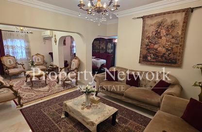 Apartment - 3 - 2 for sale in Nabil Al Wakkad St. - Ard El Golf - Heliopolis - Masr El Gedida - Cairo
