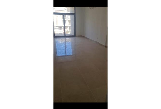 8715425 - Property Image 2