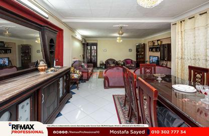 Apartment - 3 Bedrooms - 1 Bathroom for sale in Mohamed Basha Mohsen St. - Janaklees - Hay Sharq - Alexandria