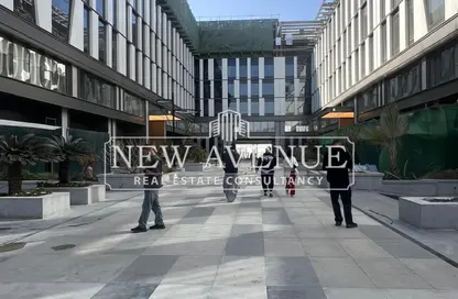 مساحات مكتبية - 2 غرف نوم - 1 حمام للايجار في بارك ستريت - الطريق الدائري - التجمع الخامس - مدينة القاهرة الجديدة - القاهرة