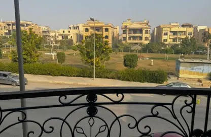 Apartment - 3 Bedrooms - 2 Bathrooms for rent in Orouba Axis - Area A - Ganoob El Acadimia - New Cairo City - Cairo