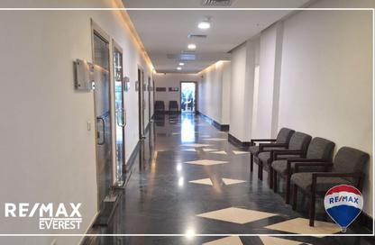 عيادة - استوديو - 2 حمامات للايجار في كازان بلازا - كمبوندات 6 أكتوبر - مدينة 6 أكتوبر - الجيزة