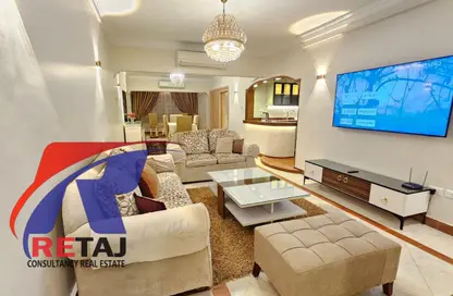 Apartment - 3 Bedrooms - 1 Bathroom for rent in Omar Hefny St. - 8th Zone - Nasr City - Cairo