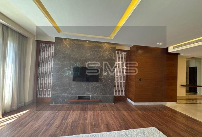 8617450 - Property Image 3