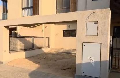 Townhouse - 3 - 3 for sale in Sodic East - 6th District - New Heliopolis - Cairo