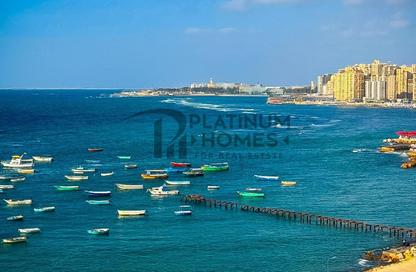شقة - 2 غرف نوم - 1 حمام للبيع في طريق الجيش - ميامي - حي اول المنتزة - الاسكندرية