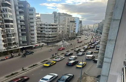 شقة - 3 غرف نوم - 2 حمامات للبيع في شارع رشدي - رشدي - حي شرق - الاسكندرية