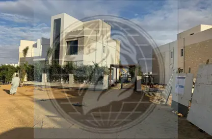 فيلا - 4 غرف نوم - 5 حمامات للبيع في مدينة نور - القاهرة