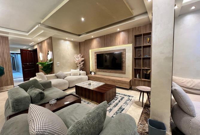 8652850 - Property Image 2