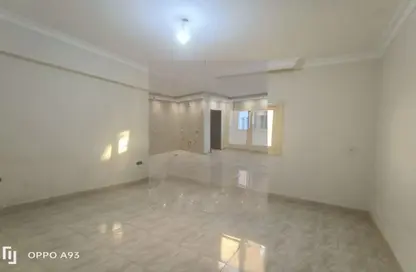 Office Space - 3 Bedrooms - 2 Bathrooms for rent in The 1st Settlement - New Cairo City - Cairo