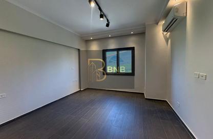 Apartment - 2 Bedrooms - 2 Bathrooms for rent in Eastown - 5th Settlement Compounds - The 5th Settlement - New Cairo City - Cairo