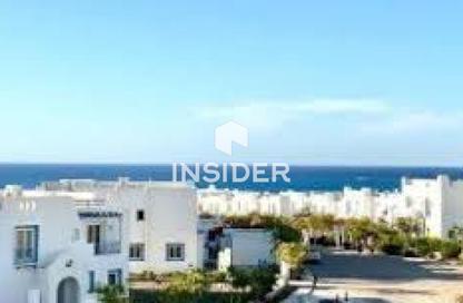 Chalet - 2 Bedrooms - 2 Bathrooms for sale in Mountain View - Ras Al Hekma - North Coast