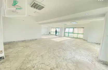 مساحات مكتبية - 8 غرف نوم - 4 حمامات للايجار في شارع كورنيش النيل - المعادي - حي المعادي - القاهرة مساحات مكتبية - 8 غرف نوم - 4 حمامات للايجار في شارع كورنيش النيل - المعادي - حي المعادي - القاهرة