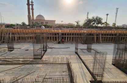 عيادة - غرفة نوم - 1 حمام للبيع في مول وان أو وان - الشيخ زايد - الجيزة