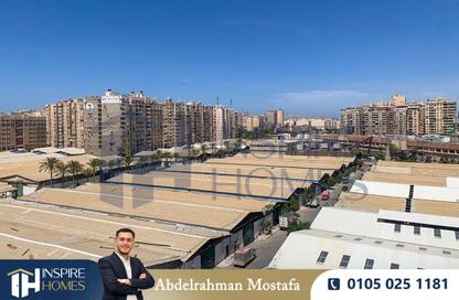 Apartment - 3 Bedrooms - 3 Bathrooms for rent in Green Towers - Smouha - Hay Sharq - Alexandria