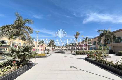Retail - Studio - 1 Bathroom for rent in Arkan Plaza - 26th of July Corridor - Sheikh Zayed City - Giza