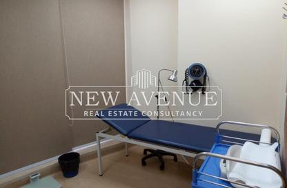 Clinic - 7+ Bedrooms - 2 Bathrooms for rent in Cairo Medical Center CMC - North Teseen St. - The 5th Settlement - New Cairo City - Cairo