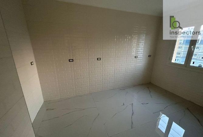 8593143 - صورة العقار 3