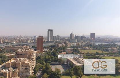 Apartment - 3 Bedrooms - 3 Bathrooms for sale in Hassan Sabri St. - Zamalek - Cairo