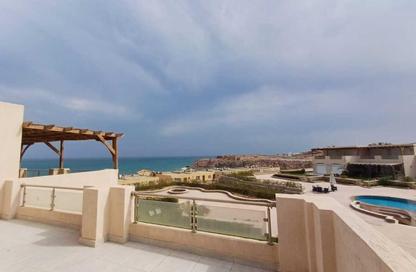 Chalet - 3 Bedrooms - 2 Bathrooms for sale in Laguna Bay - Al Ain Al Sokhna - Suez