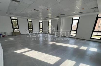 مساحات مكتبية - استوديو - 1 للايجار في ديستريكت 5 - كمبوندات التجمع الخامس - التجمع الخامس - مدينة القاهرة الجديدة - القاهرة