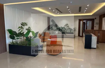 مساحات مكتبية - 7 غرف نوم - 3 حمامات للايجار في مجرة - محور 26 يوليو - الشيخ زايد - الجيزة