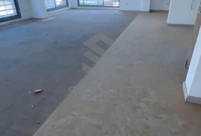98821257 - Property Image 3