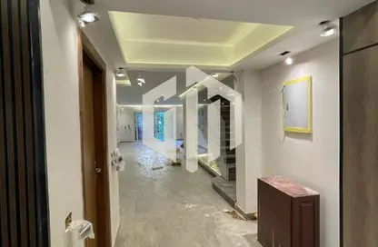 Villa - 4 Bedrooms - 3 Bathrooms for rent in Hyde Park Central - The 6th Settlement - New Cairo City - Cairo