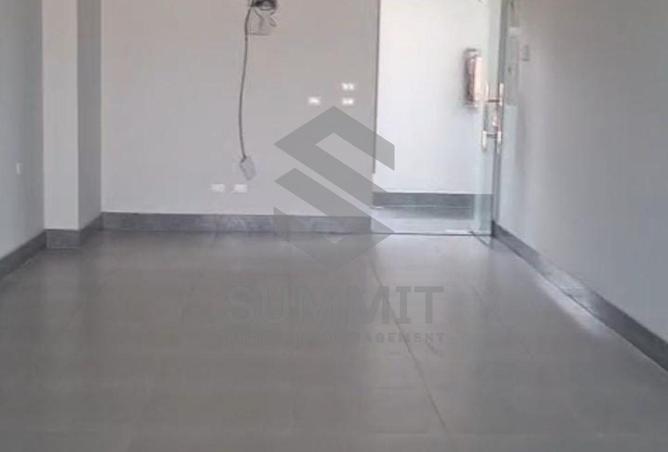 99398695 - Property Image 3